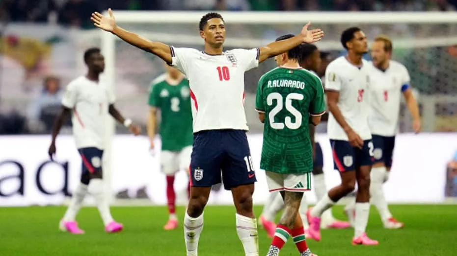 England Secures Thrilling 3-2 Victory Against Mexico in World Cup Showdown at Estadio Azteca, Advances to Quarterfinals