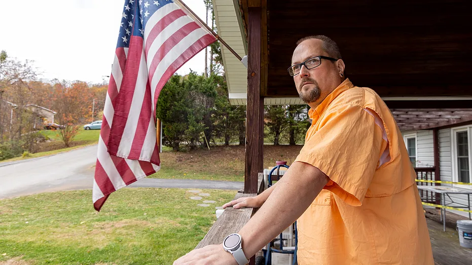 Tennessee Man Sues Police Department After Pre-Dawn Raid For Criticizing Speeding Officer